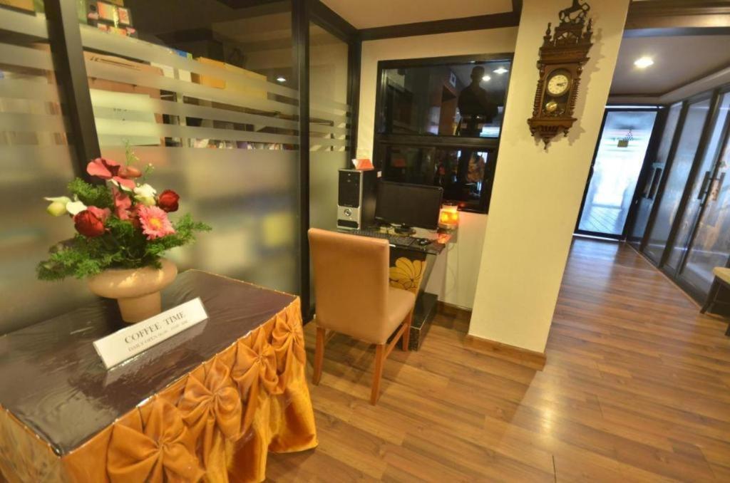 The Heritage Sathorn Suite Hotel Bangkok Extérieur photo