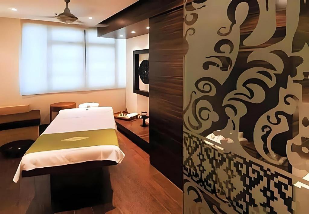 The Heritage Sathorn Suite Hotel Bangkok Extérieur photo